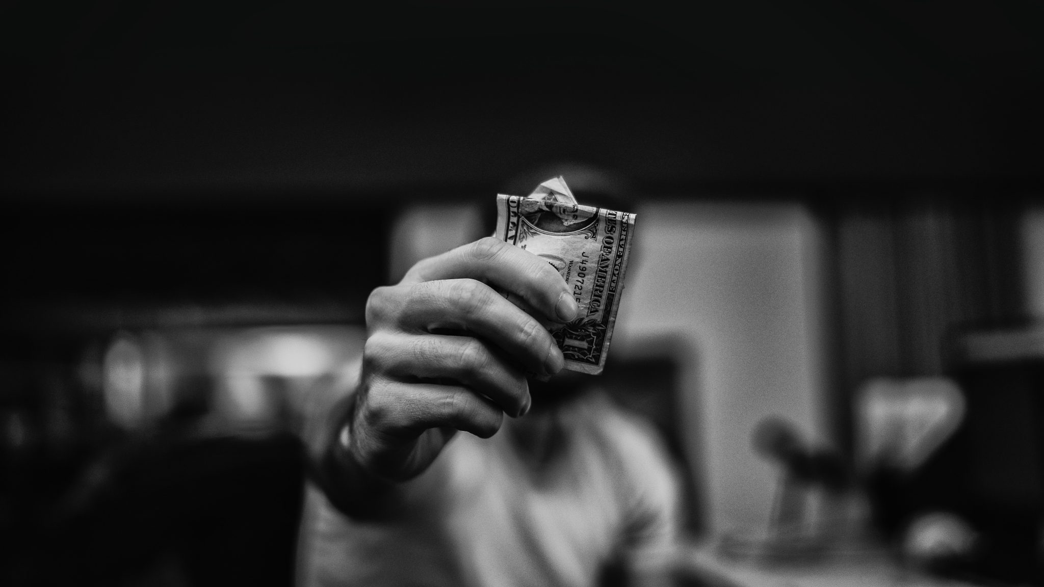 Como ganar dinero en internet facilmente